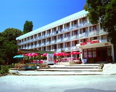 Khách sạn Hotel Malina (Golden Sands, Bun-ga-ri)