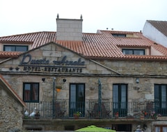 Otel Puerto Arnela (Camariñas, İspanya)