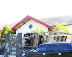 Otel Jeru Homestay (Situbondo, Endonezya)