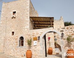 Toàn bộ căn nhà/căn hộ Dandy Villa Tower - Built In 17th Century - Pool (Stavri, Hy Lạp)
