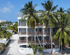 Khách sạn Coral Inn (Thulusdhoo, Maldives)