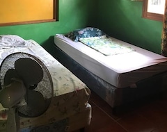 Lazy Crab Hostel (Altagracia, Nikaragva)