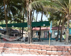 Hotel Nakshatra Beach (Tarkarli, India)