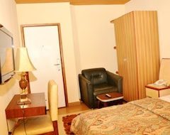 Khách sạn Vicmike Villa Hotels & Suites (Lagos, Nigeria)