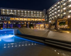 فندق أريتي جراند هوتل كورفو (Kanoni, اليونان)