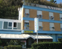 Hotelli Hotel Miramare (Pésaro, Italia)