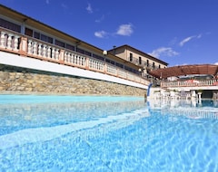 Khách sạn Hotel San Matteo (San Bartolomeo al Mare, Ý)