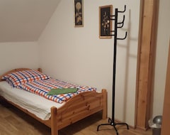 Hotel Farm Stay Nh Stables (Nýrany, Czech Republic)