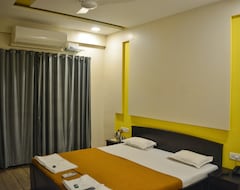 Khách sạn Blue Heaven Beach Resort (Tarkarli, Ấn Độ)