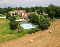 Hotelli Residence Corte Tommasi (Castelfranco di Sotto, Italia)