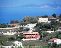 Hotel Logas Beach Studios Peroulades Corfu (Peroulades, Grecia)