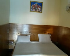 Khách sạn SPOT ON 36583 Hotel Srinivasa Residency (Tirupati, Ấn Độ)