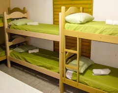 Hotel Swells Hostel & Suites (Ipojuca, Brazil)