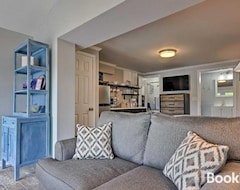 Entire House / Apartment Studio With Patio Access And View On Lk Junaluska! (Lake Junaluska, USA)