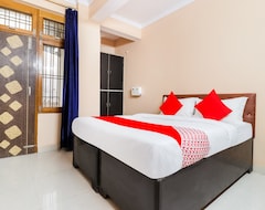 Hotel OYO 61469 Kalawati Palace (Lucknow, India)