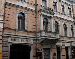 Otel Bristol (Kielce, Polonya)
