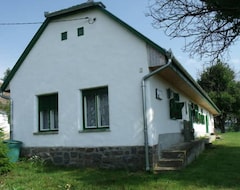 Hele huset/lejligheden Erdosmecske Vendeghaz (Erdősmecske, Ungarn)