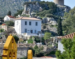 Toàn bộ căn nhà/căn hộ Nicaelas House . Iconic Hydra House 100 Meters From The Sea (Hydra, Hy Lạp)