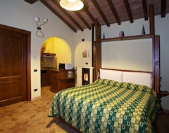Casa rural Pietreto (Roccastrada, İtalya)