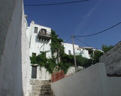 Hotel Kastro (Skyros - Chora, Greece)