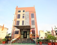 Khách sạn OYO 26217 Hotel GST Grand Plaza (Mohali, Ấn Độ)