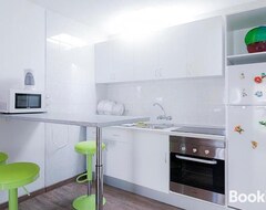 Căn hộ có phục vụ New Apartments In Costa Del Silencio (Arona, Tây Ban Nha)