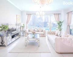 Tüm Ev/Apart Daire Elite Three Bedroom Apartment - Burj Residence - Tower 6 (Dubai, Birleşik Arap Emirlikleri)