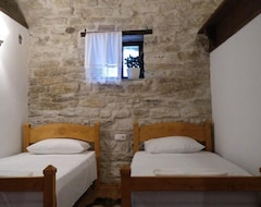 Bed & Breakfast Konaku (Gjirokastra, Albania)