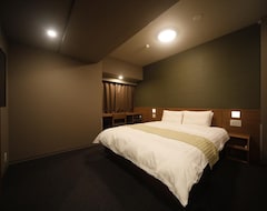 Otel Dormy Inn Premium Osaka Kitahama (Osaka, Japonya)