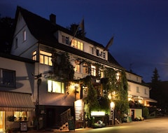 Khách sạn Gästehaus Dorflinde (Grasellenbach, Đức)