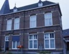 Hotel & Appartementen Royal (Sas van Gent, Nizozemska)