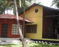 Hotel Palms Cottage (Alibaug, India)