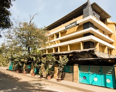 Khách sạn Treebo Trend Golden Nest Thane (Thane, Ấn Độ)