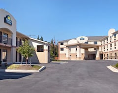 Hotel Days Inn & Suites By Wyndham Laurel Near Fort Meade (Laurel, USA)