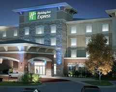 Holiday Inn Express & Suites Overland Park, An Ihg Hotel (Overland Park, Sjedinjene Američke Države)