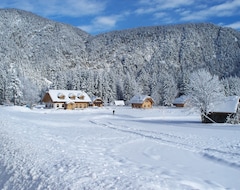 Toàn bộ căn nhà/căn hộ Alpi Giulie Chalets (Malborghetto Valbruna, Ý)