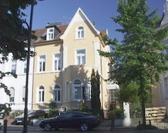Khách sạn Hotel Haus Berlin (Bonn, Đức)