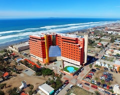 Hotelli Hotel Corona Plaza (Rosarito, Meksiko)
