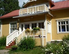Hostel Guest House Pihlajapuu (Nurmes, Finska)
