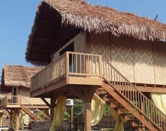 Koko talo/asunto The Gemalai Village (Pantai Cenang, Malesia)