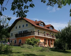 Bed & Breakfast Panorama B&B (Ptuj, Slovenia)