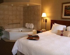 Khách sạn Hampton Inn & Suites Agoura Hills (Agoura Hills, Hoa Kỳ)