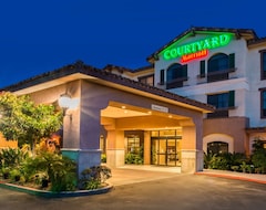 Otel Courtyard Thousand Oaks Ventura County (Thousand Oaks, ABD)