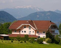 Căn hộ có phục vụ Karantanien (Ossiach, Áo)