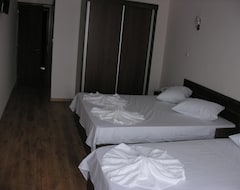 Hotel Leo (Peć, Kosovo)
