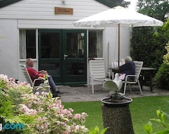 Căn hộ có phục vụ Vakantiehuisjes De Duif (Veeningen, Hà Lan)