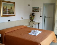 Hotel Sidney (Bellaria-Igea Marina, Italia)