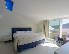 Bed & Breakfast Vistamare Suite (Agrópoli, Italia)
