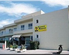 Otel Kremasti Memories (Kremasti, Yunanistan)