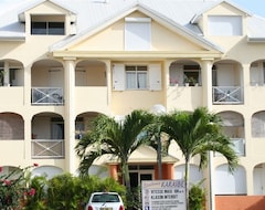 Khách sạn Karaïbes Hôtel (Le Gosier, French Antilles)